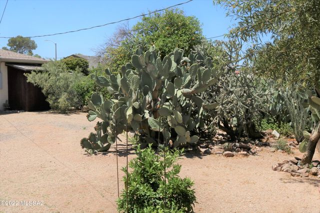 4825 E 18Th Street, Tucson, AZ 85711