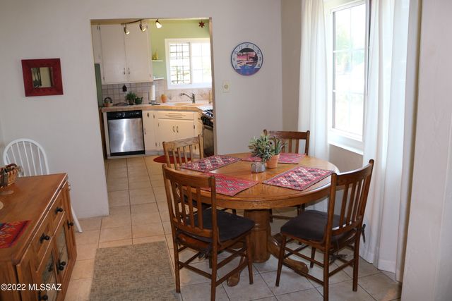 4825 E 18Th Street, Tucson, AZ 85711