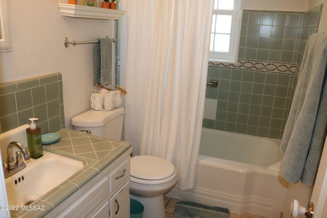 4825 E 18Th Street, Tucson, AZ 85711