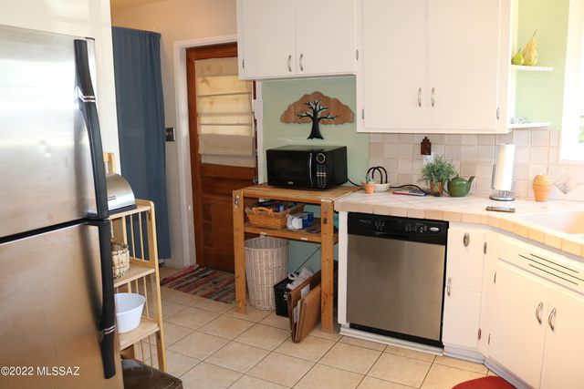 4825 E 18Th Street, Tucson, AZ 85711