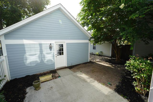 309 White Gables Drive, Summerville, SC 29483