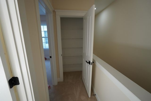 309 White Gables Drive, Summerville, SC 29483