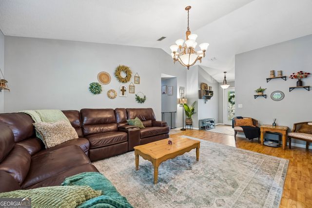 230 Hunt Club Road, St. Marys, GA 31558