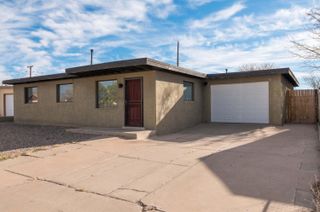 1528 55th Street NW, Albuquerque, NM 87105