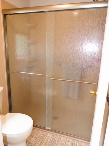 2 Shingle Mill Road, Irondequoit, NY 14609