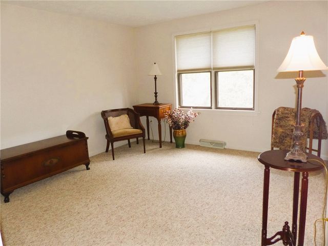 2 Shingle Mill Road, Irondequoit, NY 14609