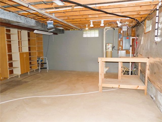 2 Shingle Mill Road, Irondequoit, NY 14609