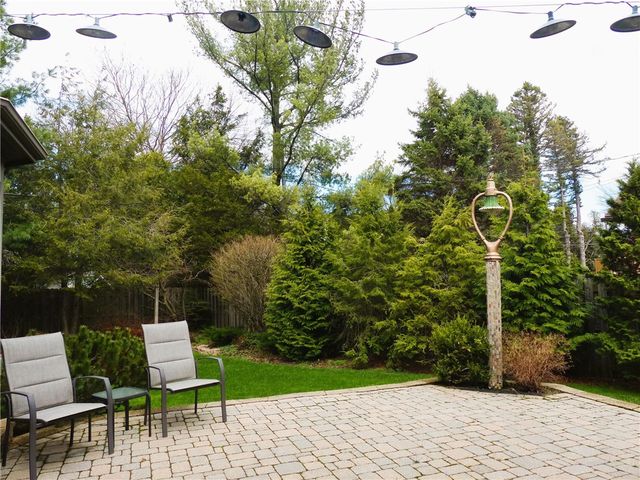 2 Shingle Mill Road, Irondequoit, NY 14609