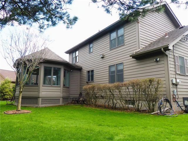 2 Shingle Mill Road, Irondequoit, NY 14609