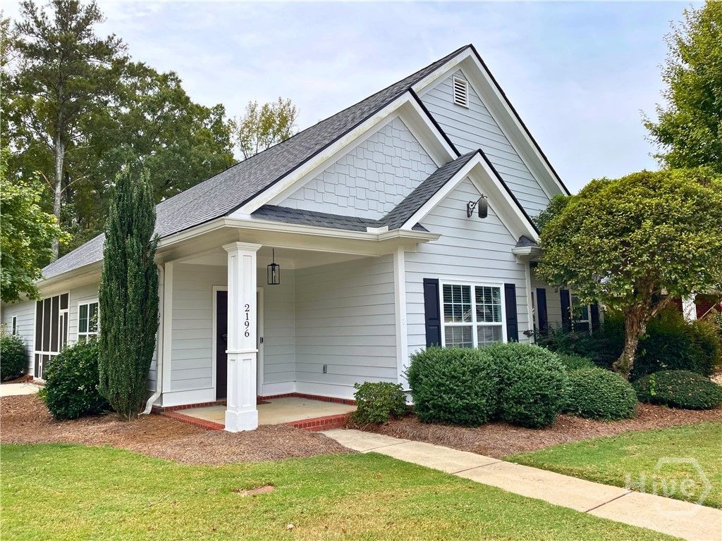 2196 Eisenhower Avenue, Bogart, GA 30622