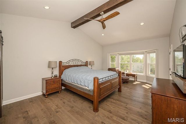 14316 Willow Spring Hill Drive, St Louis, MO 63017