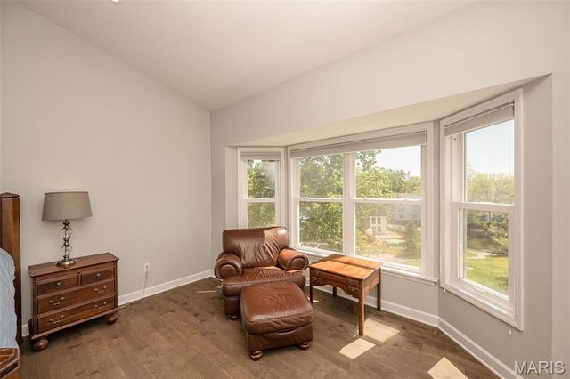 14316 Willow Spring Hill Drive, St Louis, MO 63017