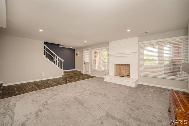 14316 Willow Spring Hill Drive, St Louis, MO 63017