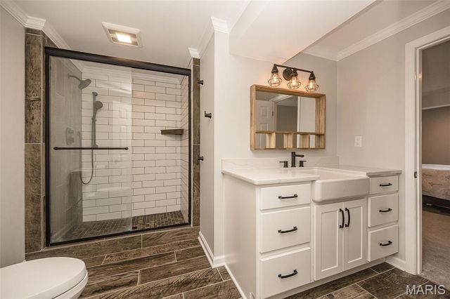 14316 Willow Spring Hill Drive, St Louis, MO 63017