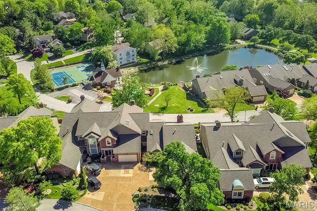 14316 Willow Spring Hill Drive, St Louis, MO 63017