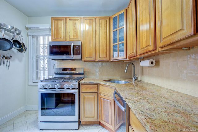 77-14 113th Street 45, Forest Hills, NY 11375