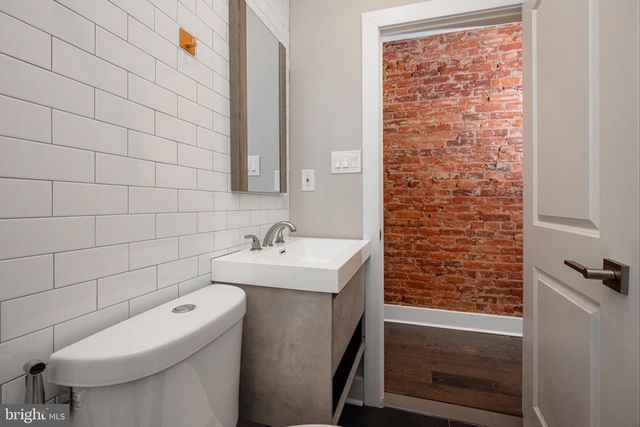 1443 N HOLLYWOOD ST, Philadelphia, PA 19121