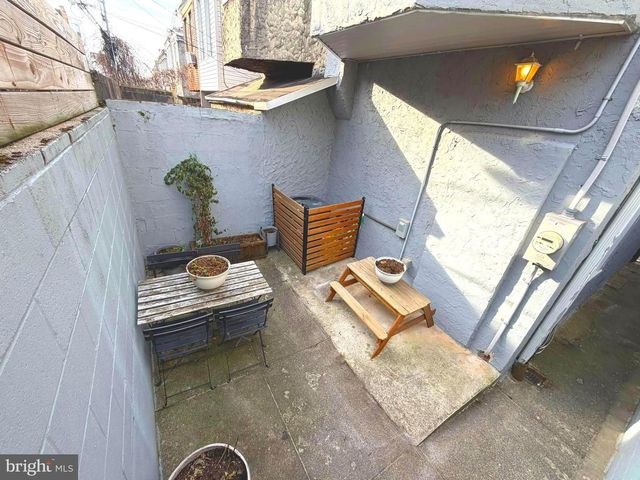 1443 N HOLLYWOOD ST, Philadelphia, PA 19121