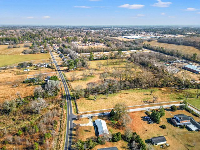 3813 W Marion St., Mullins, SC 29574