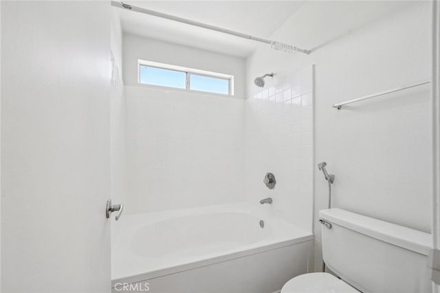 1995 Las Colinas Circle 307, Corona, CA 92879