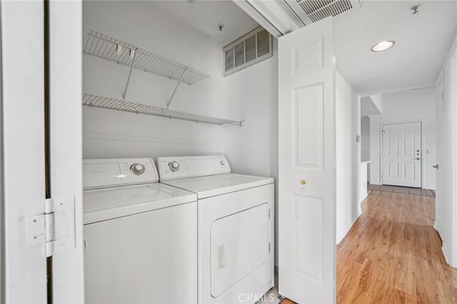 1995 Las Colinas Circle 307, Corona, CA 92879