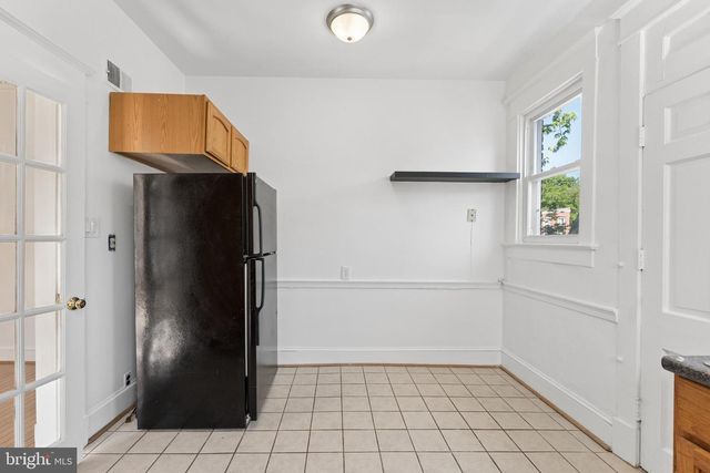 916 EAST CAPITOL ST NE, Washington, DC 20003