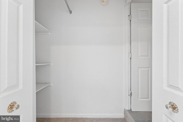 916 EAST CAPITOL ST NE, Washington, DC 20003