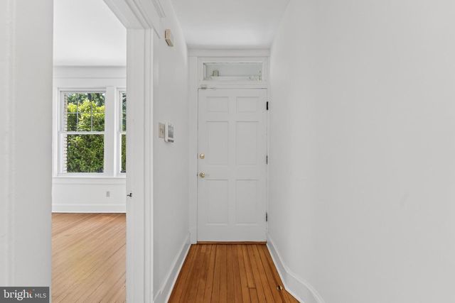 916 EAST CAPITOL ST NE, Washington, DC 20003