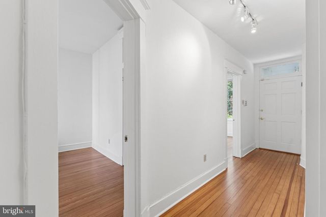 916 EAST CAPITOL ST NE, Washington, DC 20003