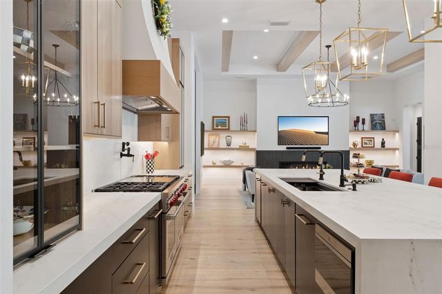 1117 KENWOOD AVENUE, Winter Park, FL 32789