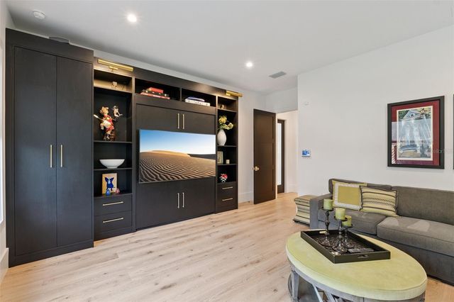 1117 KENWOOD AVENUE, Winter Park, FL 32789