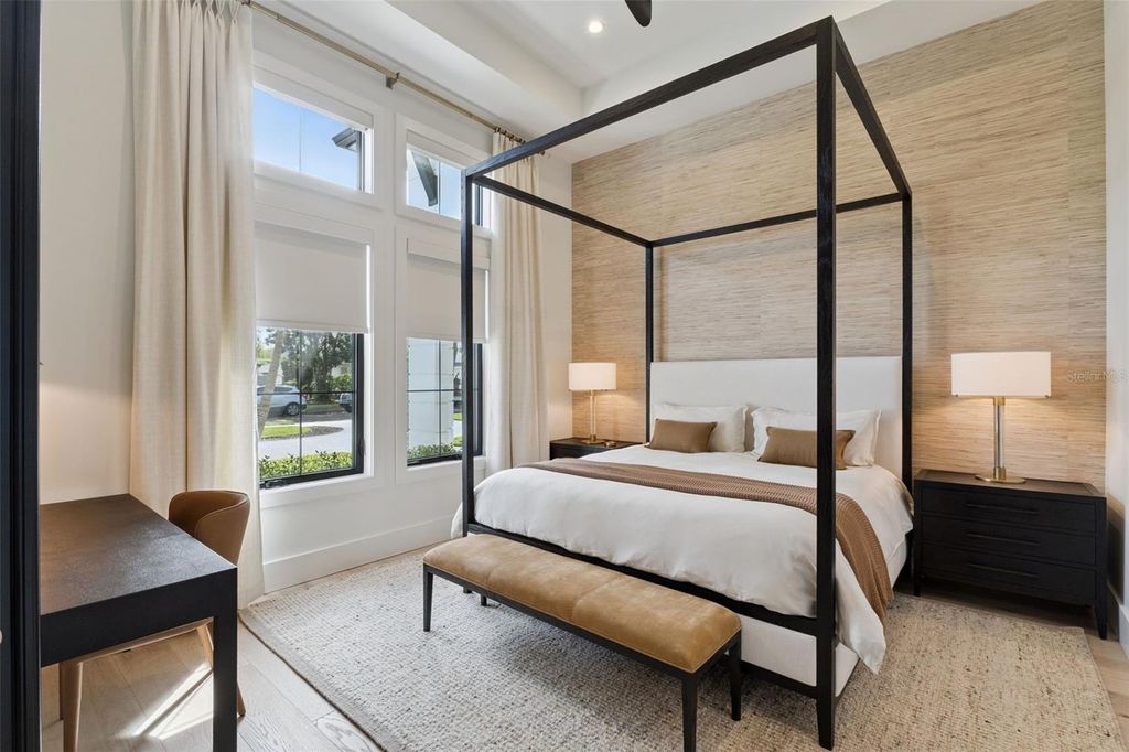 Image 28 of property listing at 1117 KENWOOD AVENUE, Winter Park, FL 32789