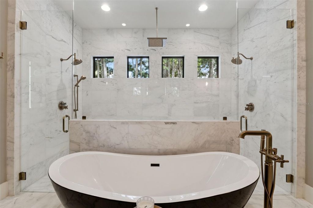 Image 41 of property listing at 1117 KENWOOD AVENUE, Winter Park, FL 32789