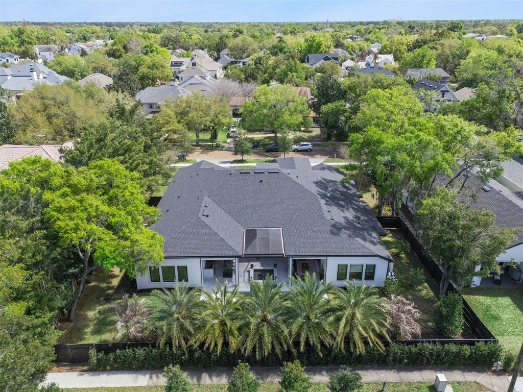 Image 65 of property listing at 1117 KENWOOD AVENUE, Winter Park, FL 32789