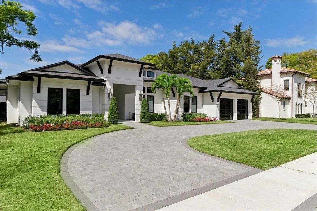 Image 68 of property listing at 1117 KENWOOD AVENUE, Winter Park, FL 32789