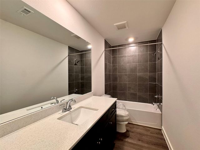 106 County Road 51030, Cleveland, TX 77327