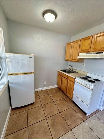 412 S AURORA 6, Clearwater, FL 33765