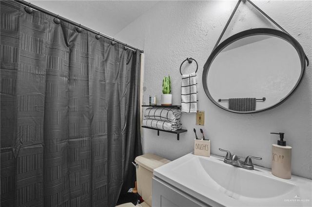 5422 S 28th Street, Mcallen, TX 78503