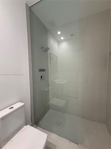 6432 NW 104th Ct, Doral, FL 33178