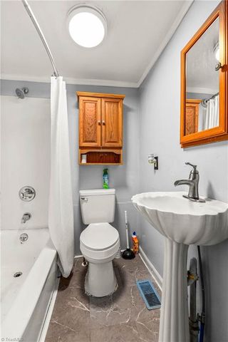 719 Maiden Lane, Mount Airy, NC 27030