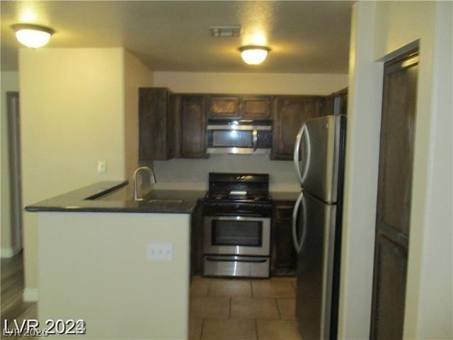 350 South Durango Drive 120, Las Vegas, NV 89145