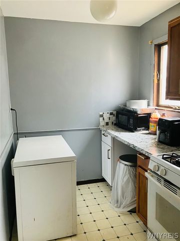 43 Whitehall Avenue, Buffalo, NY 14220