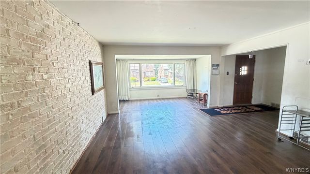 43 Whitehall Avenue, Buffalo, NY 14220