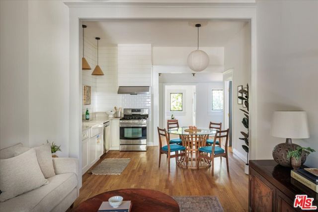 1334 Calumet Avenue, Los Angeles, CA 90026