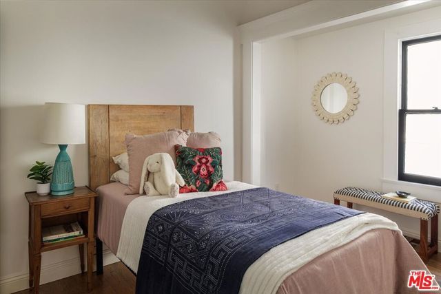 1334 Calumet Avenue, Los Angeles, CA 90026