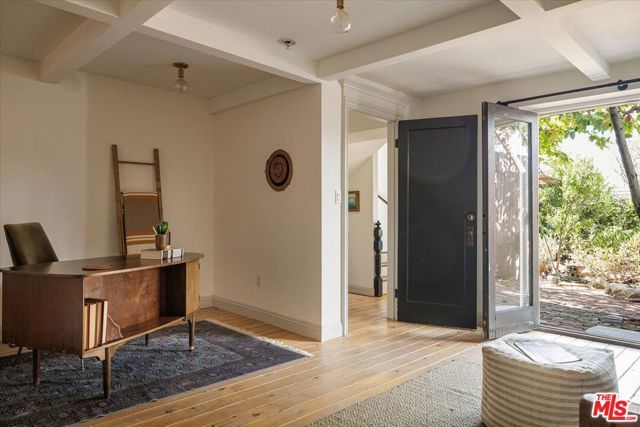 1334 Calumet Avenue, Los Angeles, CA 90026
