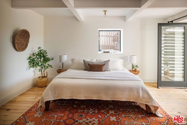 1334 Calumet Avenue, Los Angeles, CA 90026