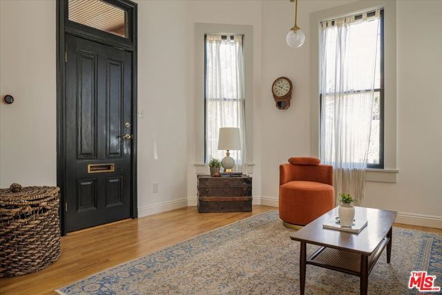 1334 Calumet Avenue, Los Angeles, CA 90026
