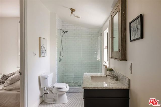 1334 Calumet Avenue, Los Angeles, CA 90026