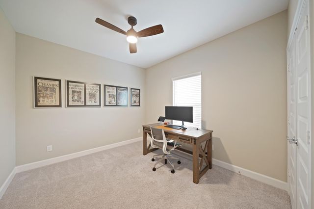 911 W 35th Street C, Houston, TX 77018